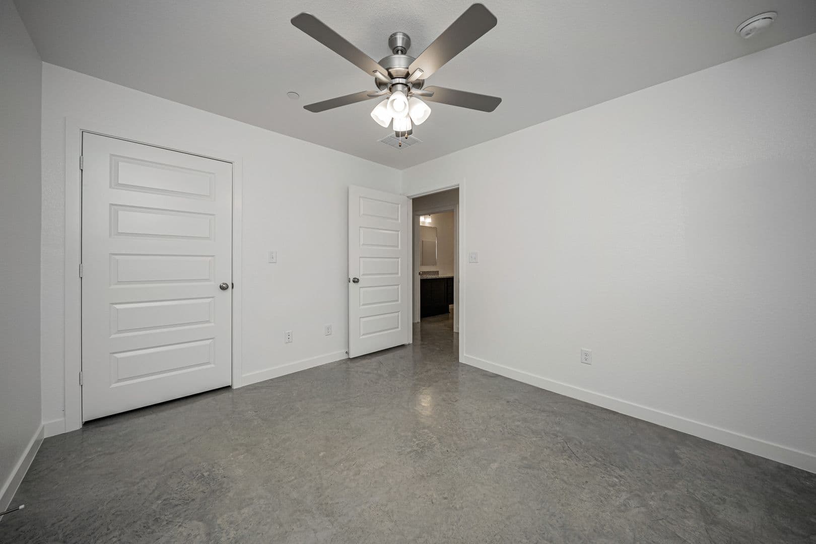 Bryan Townhome: 1250 Croft Ln