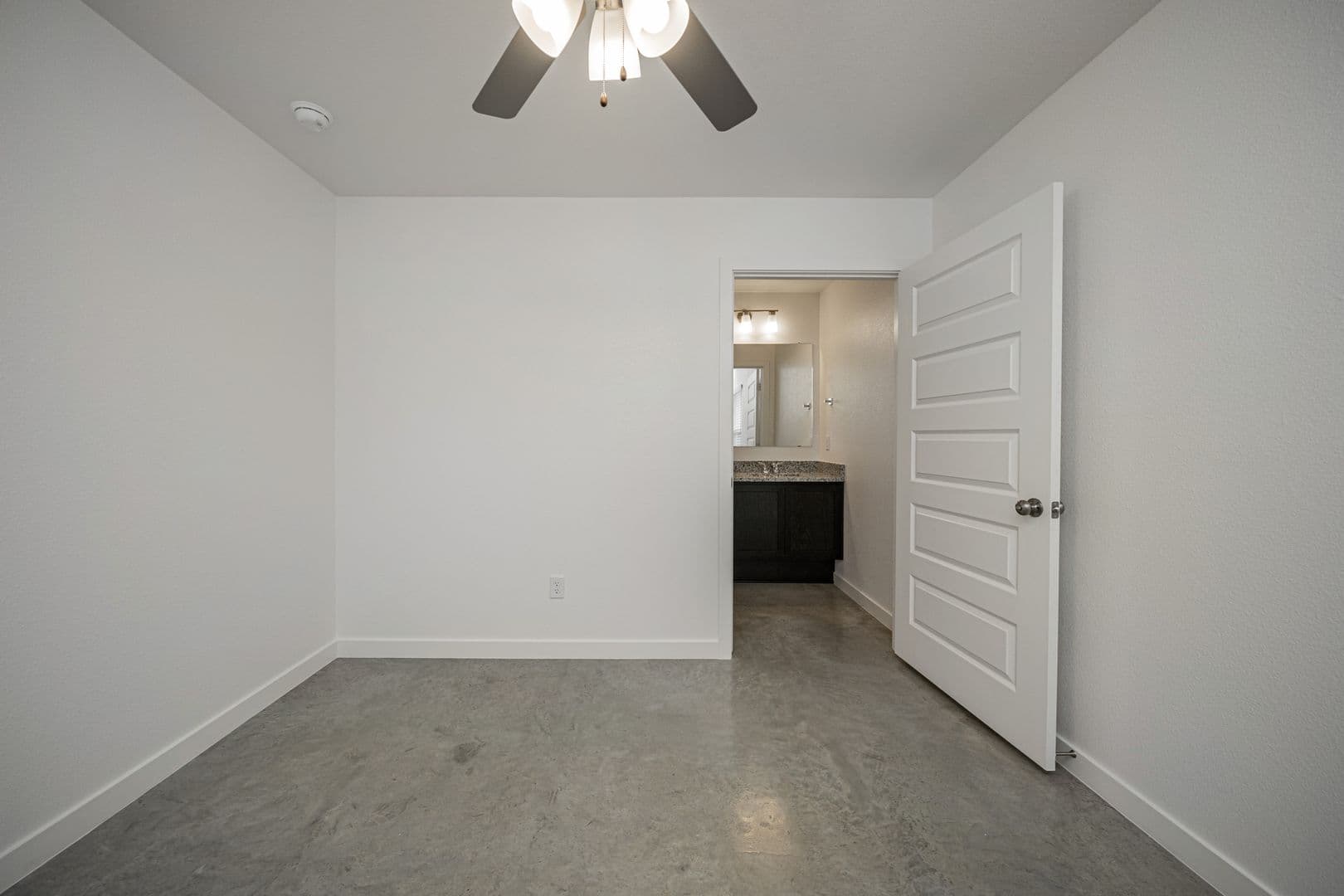 Bryan Townhome: 1250 Croft Ln