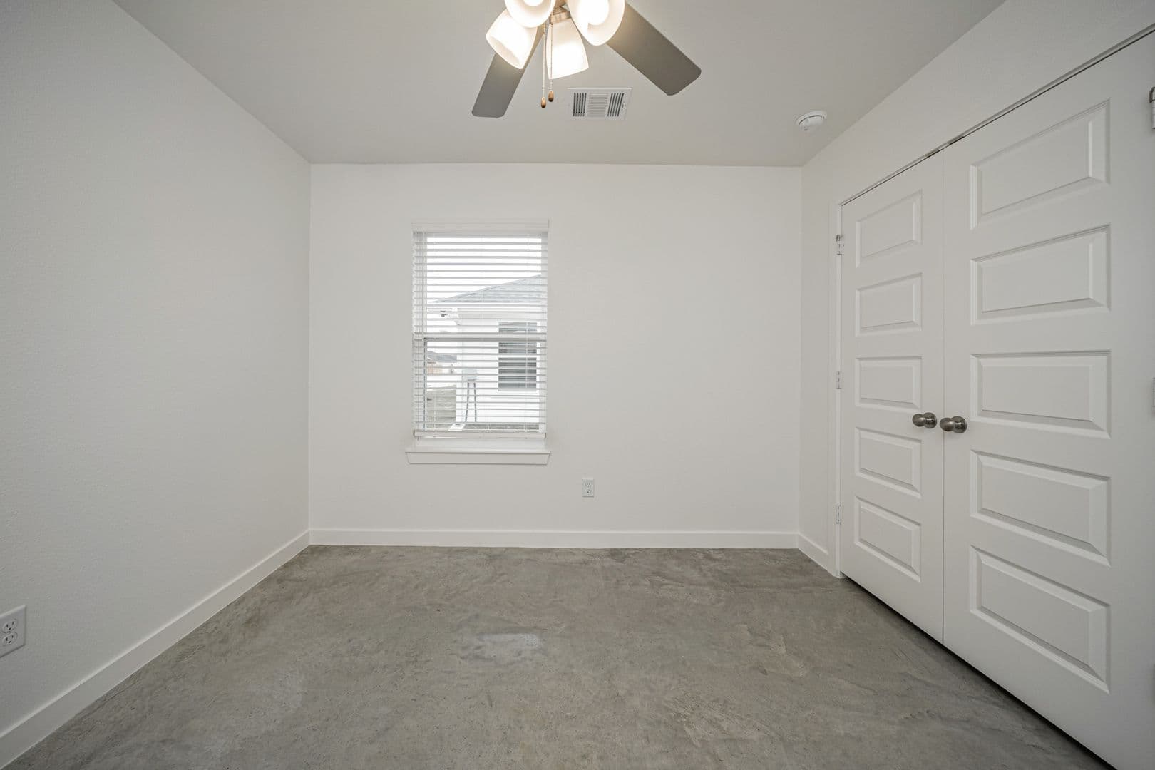 Bryan Townhome: 1250 Croft Ln