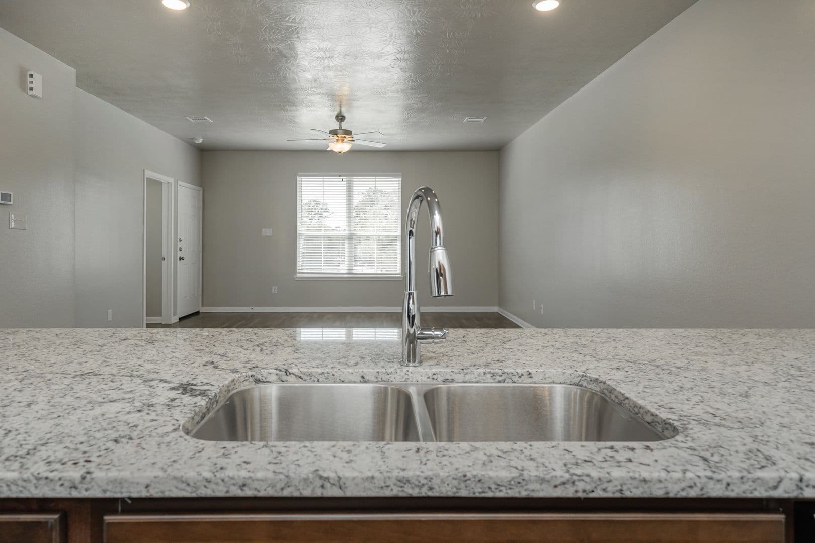 Brenham Townhome: 1126 Trellis Pass - 1