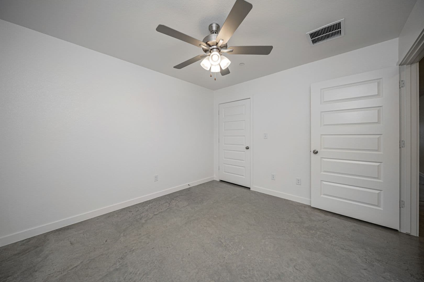 Bryan Townhome: 1250 Croft Ln