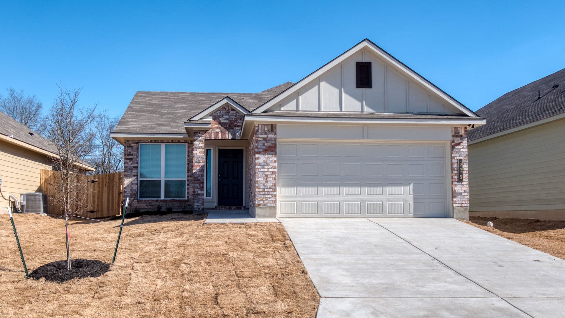 Temple House: 525 Fallbrook Drive