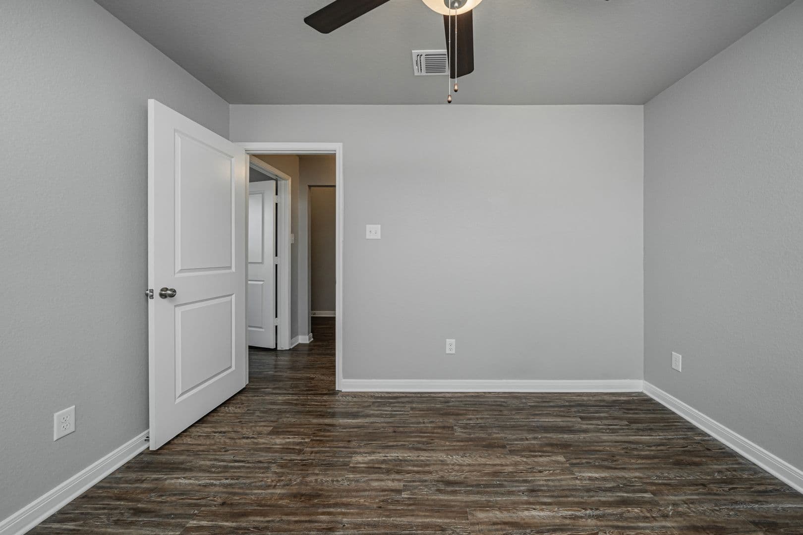 Bryan House: 1368 Kingsgate Drive