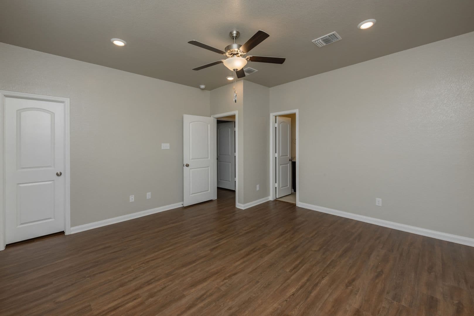 Temple Townhome: 1547 Case Rd