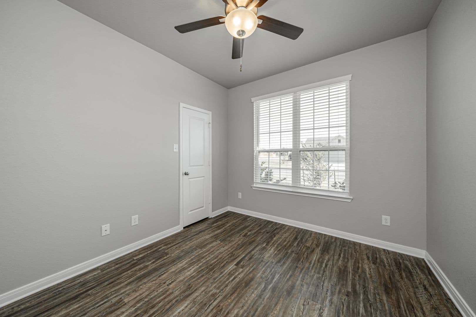 Bryan House: 1368 Kingsgate Drive