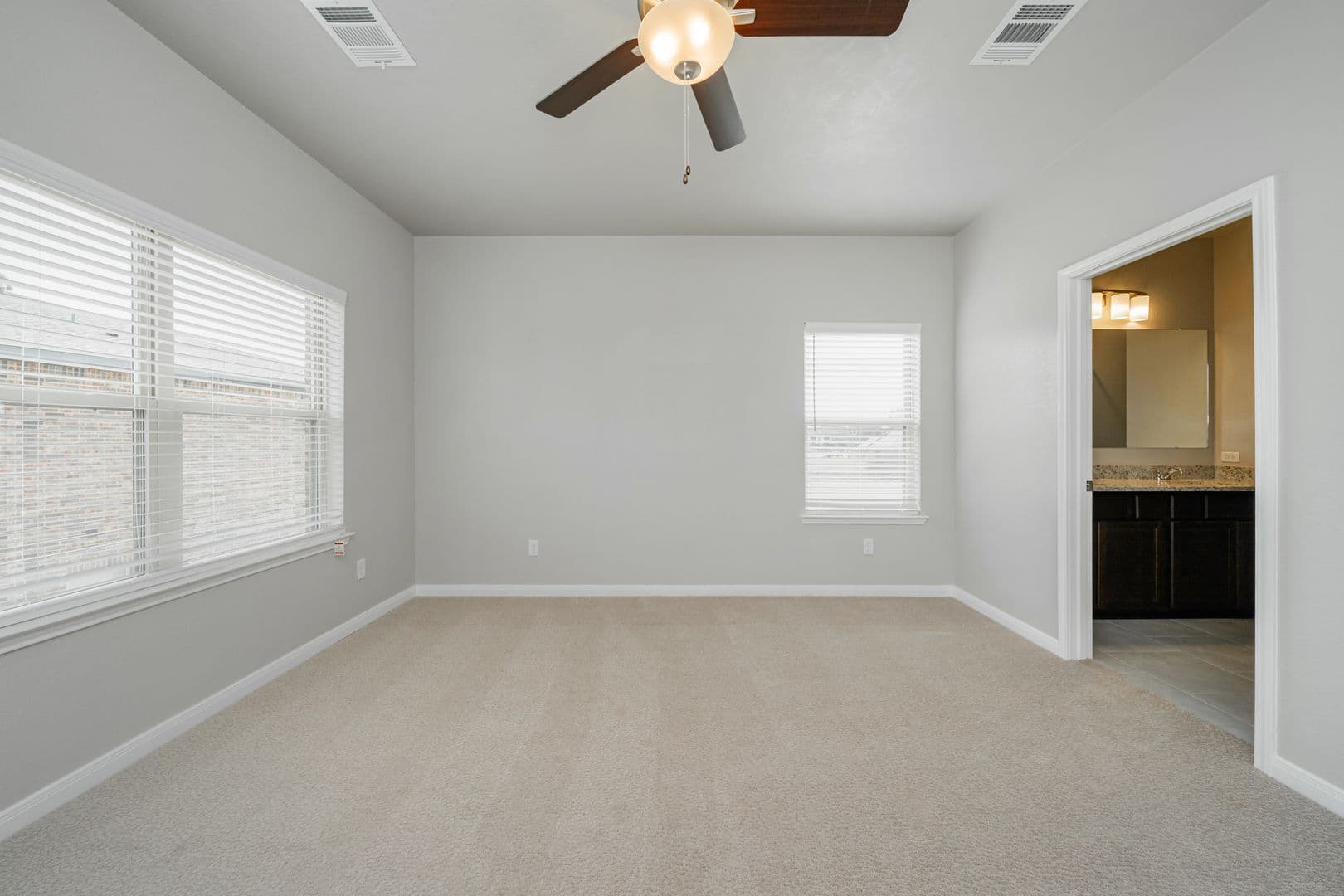 Bryan Townhome: 4089 Cross Park Drive - 811