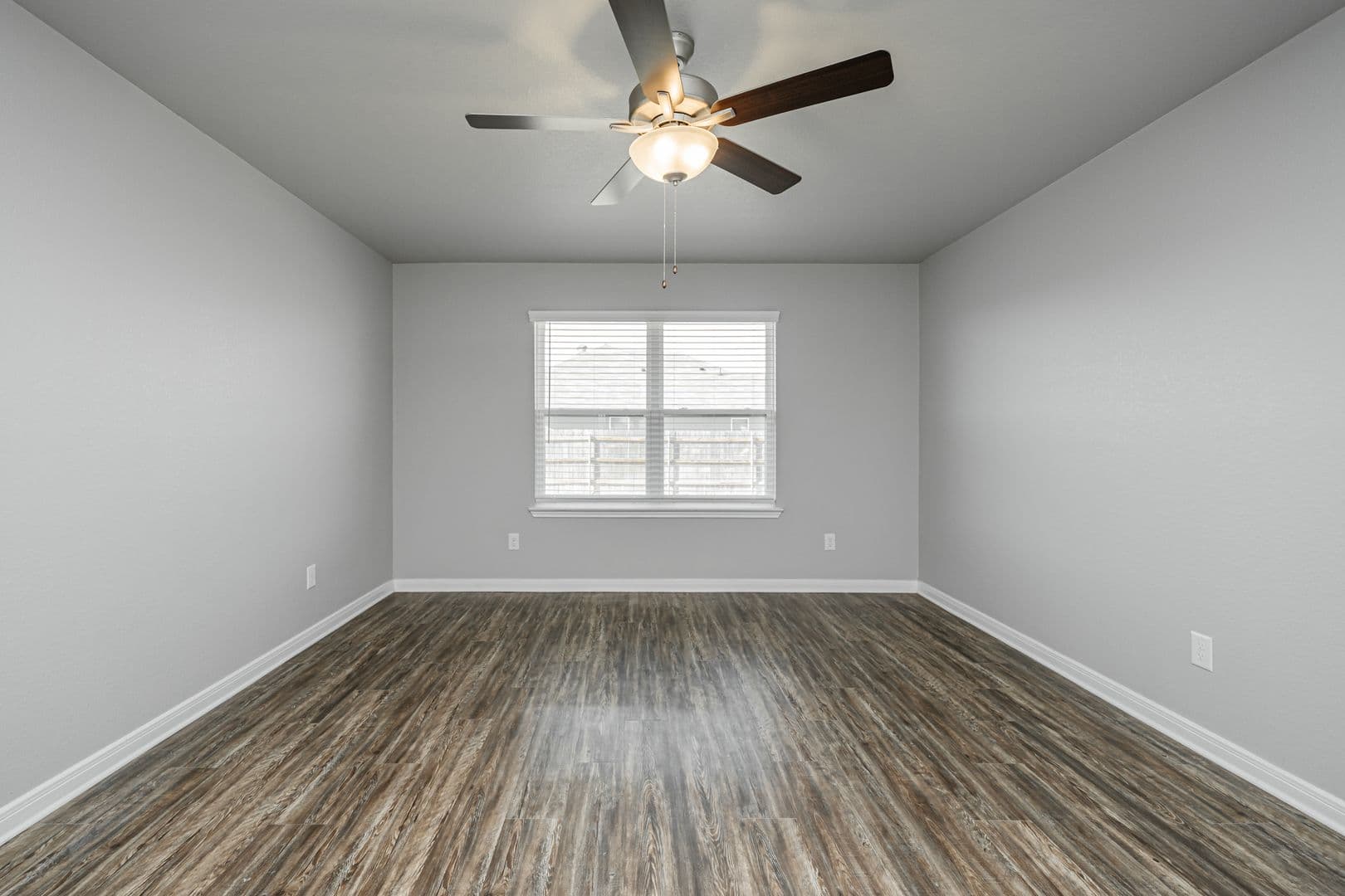 Bryan House: 1368 Kingsgate Drive