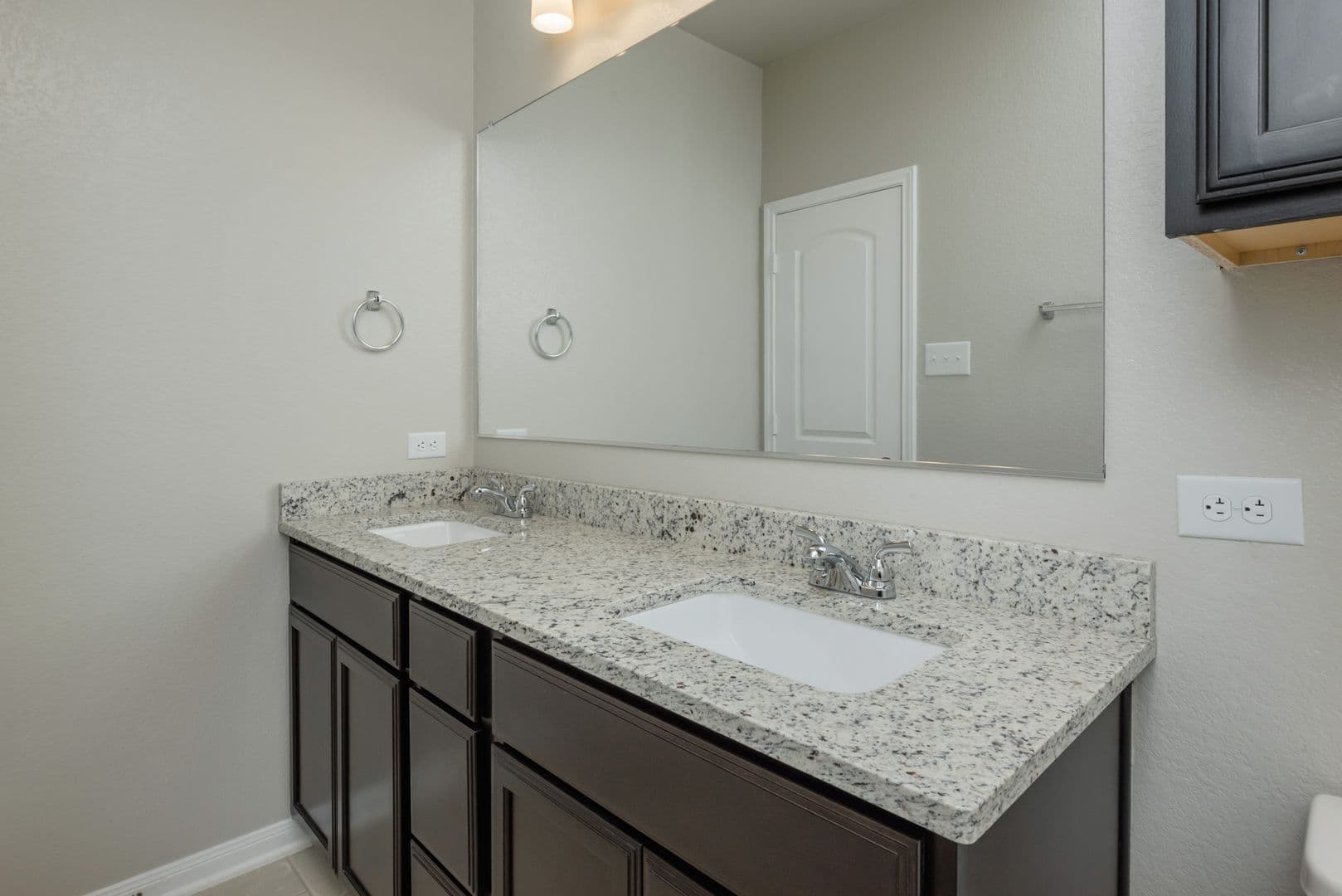 Temple Townhome: 1515 Case Rd