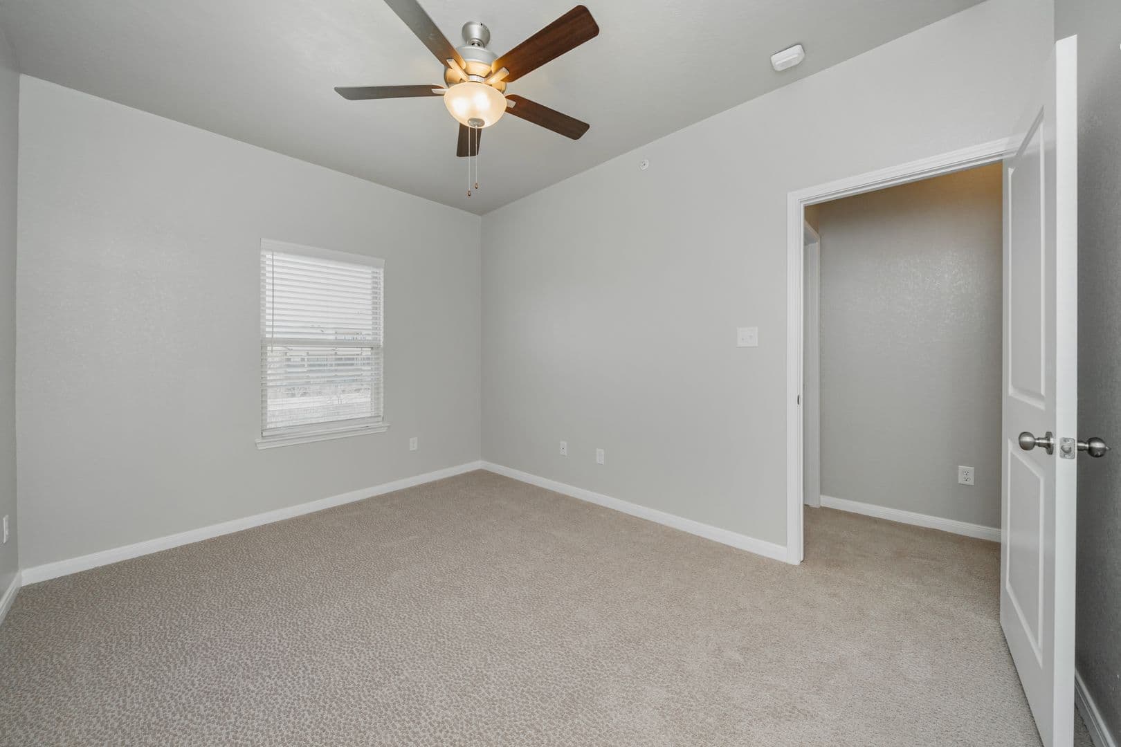 Bryan Townhome: 4089 Cross Park Drive - 811
