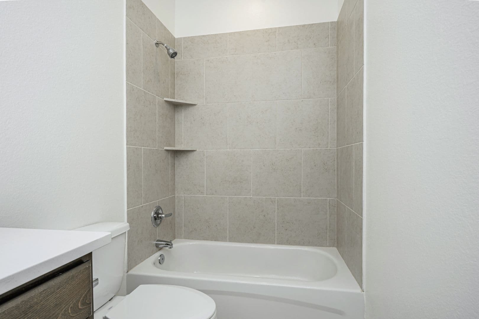 Temple House: 8467 Adelaide Dr