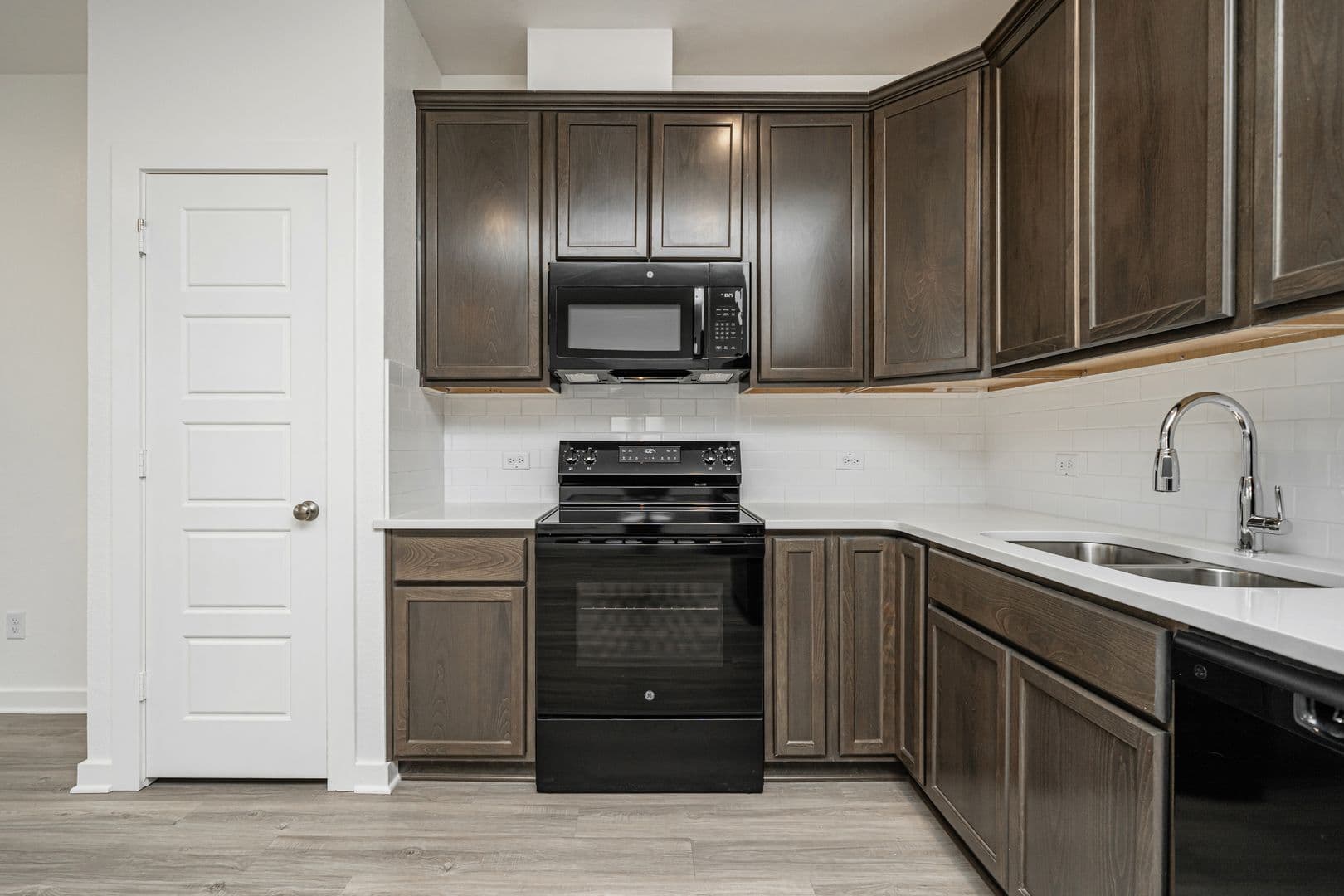 Temple House: 8467 Adelaide Dr