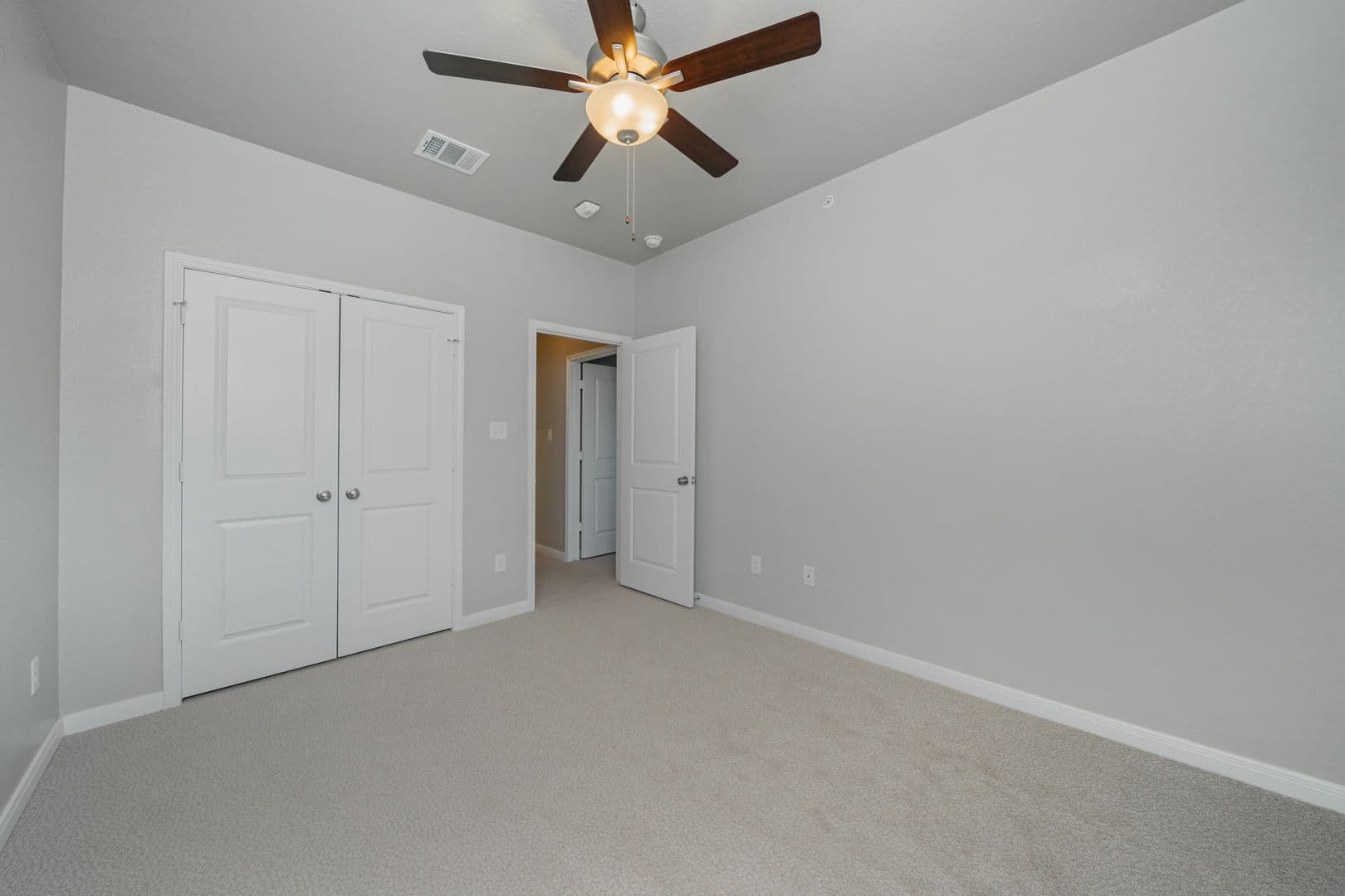 Bryan Townhome: 4089 Cross Park Drive - 811