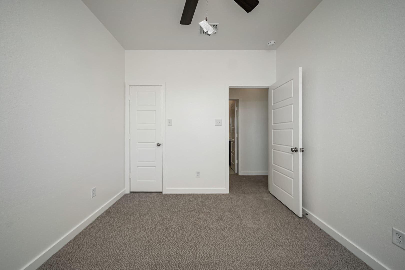 Temple House: 8468 Adelaide Dr