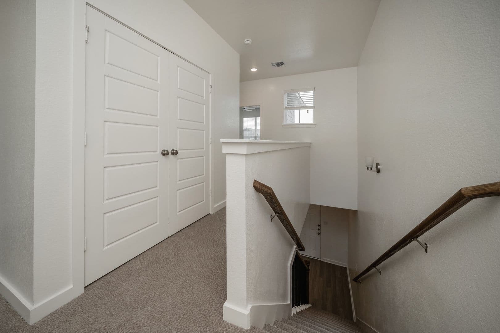 Temple House: 8468 Adelaide Dr
