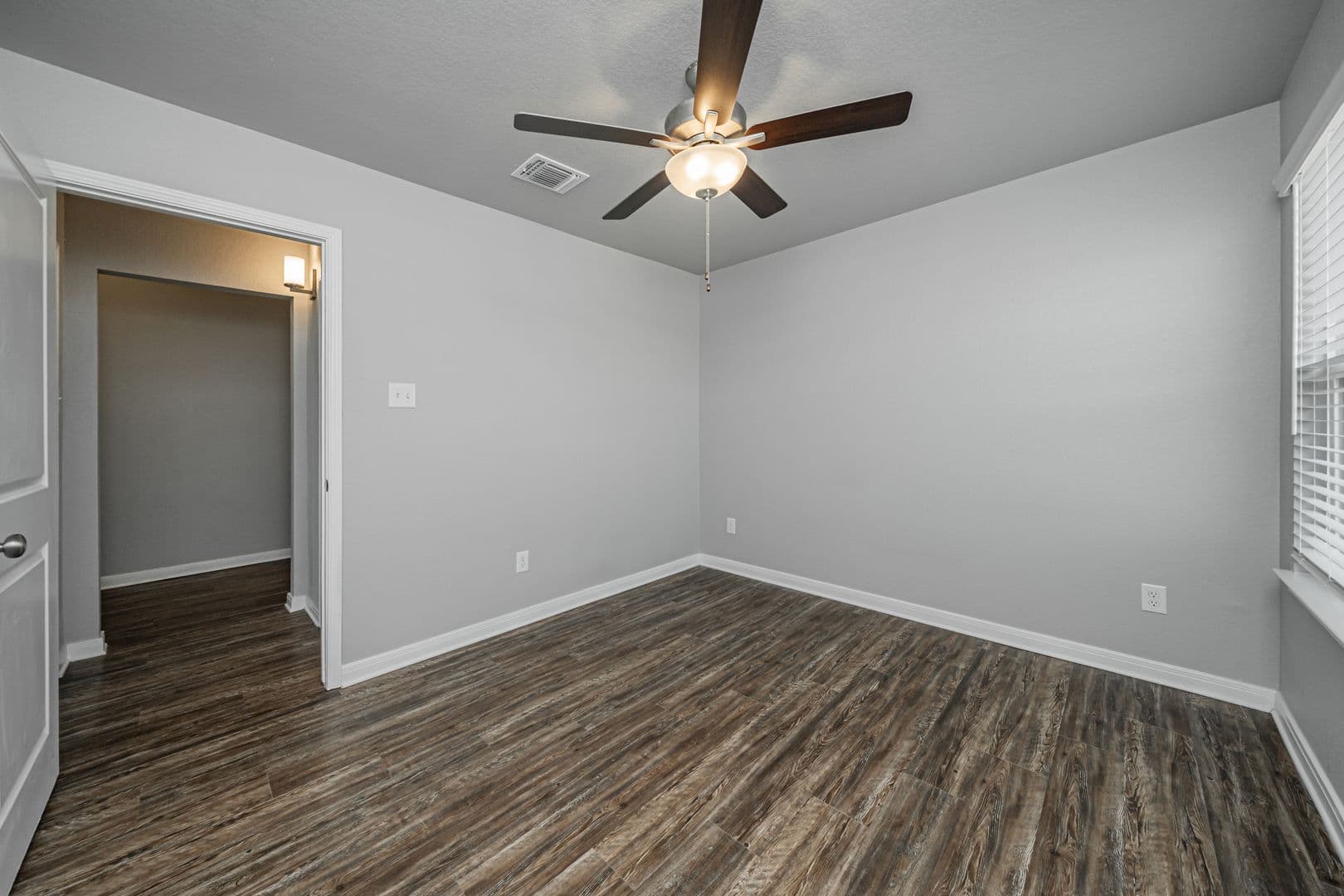 Bryan House: 1368 Kingsgate Drive