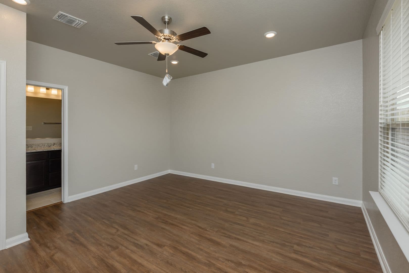 Temple Townhome: 1515 Case Rd