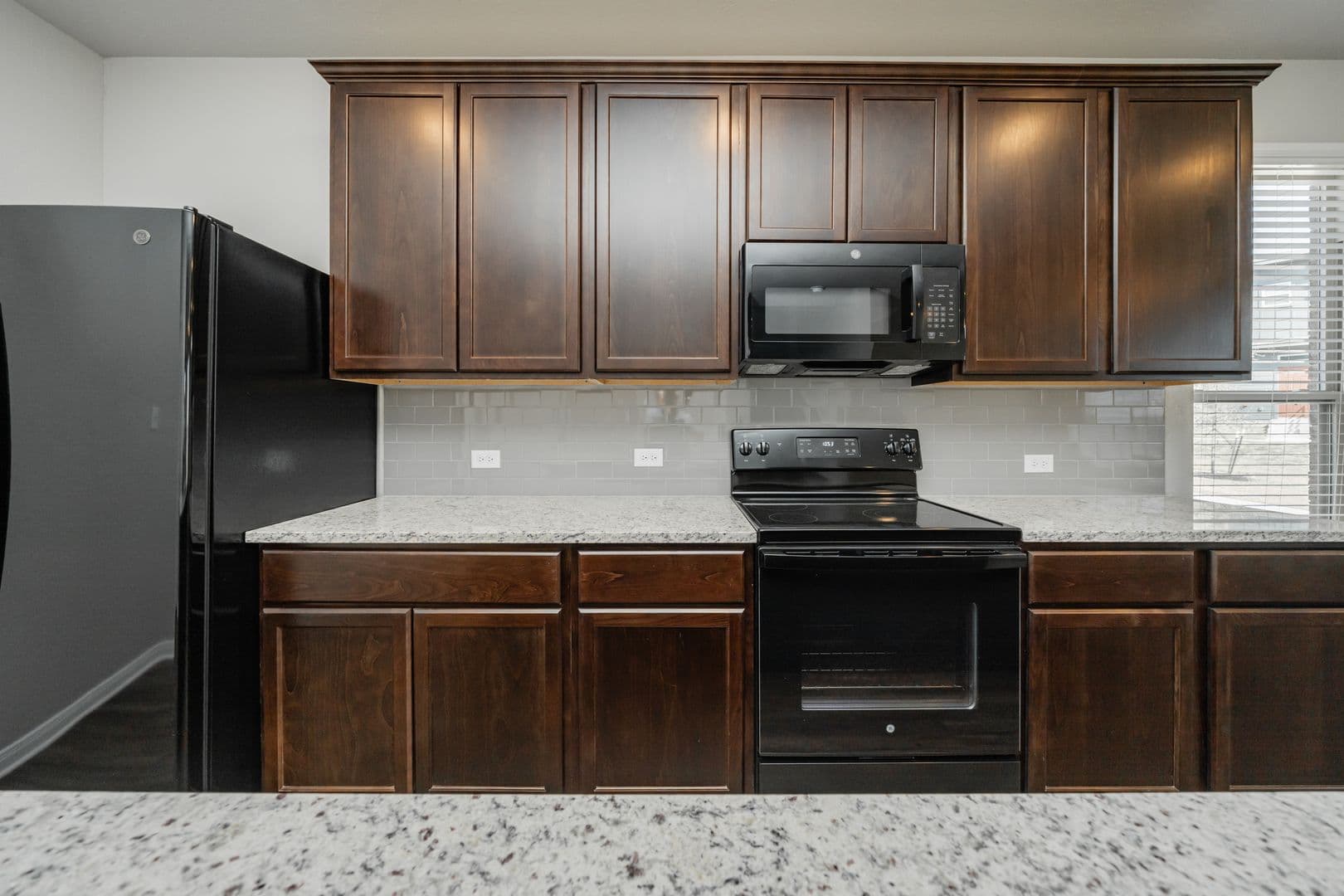 Bryan Townhome: 4089 Cross Park Drive - 512