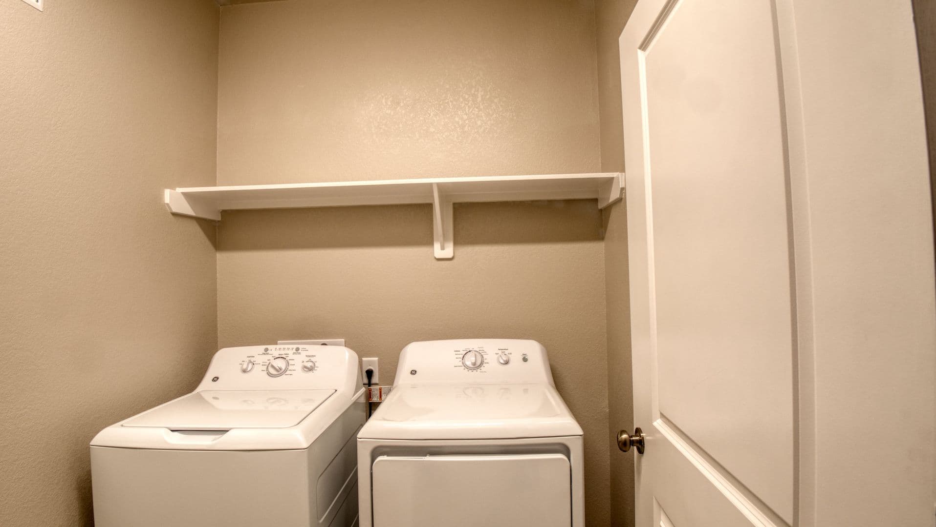 Bryan Townhome: 4089 Cross Park Drive - 1314