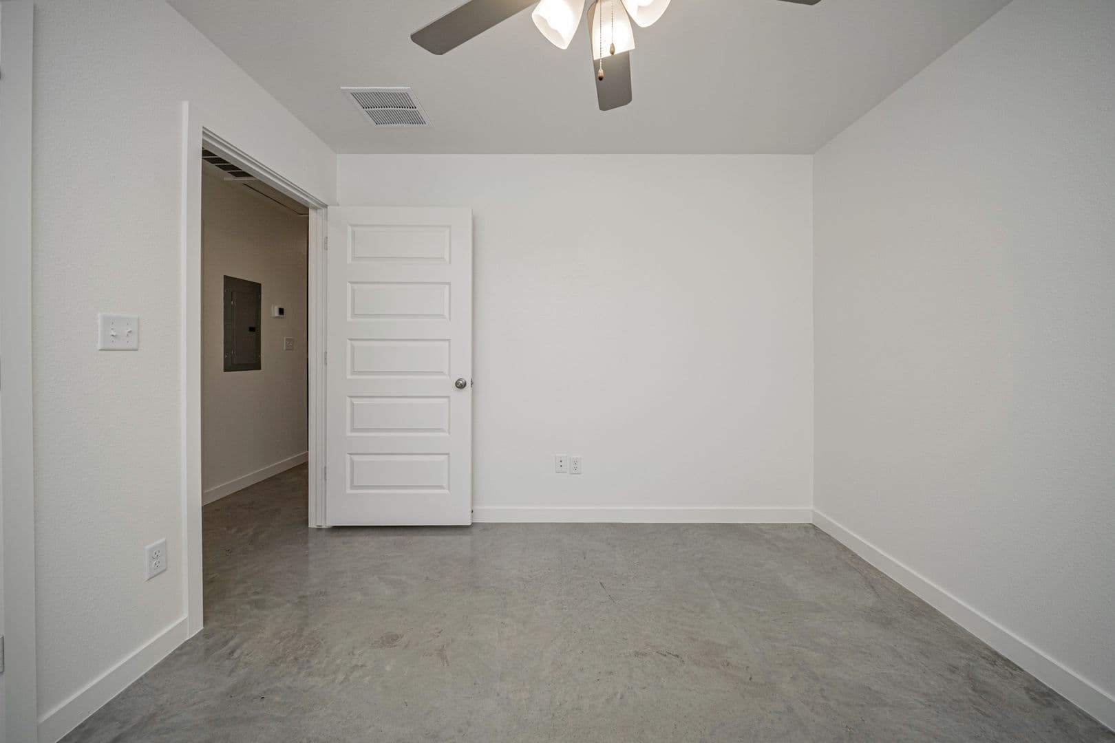 Bryan Townhome: 1250 Croft Ln