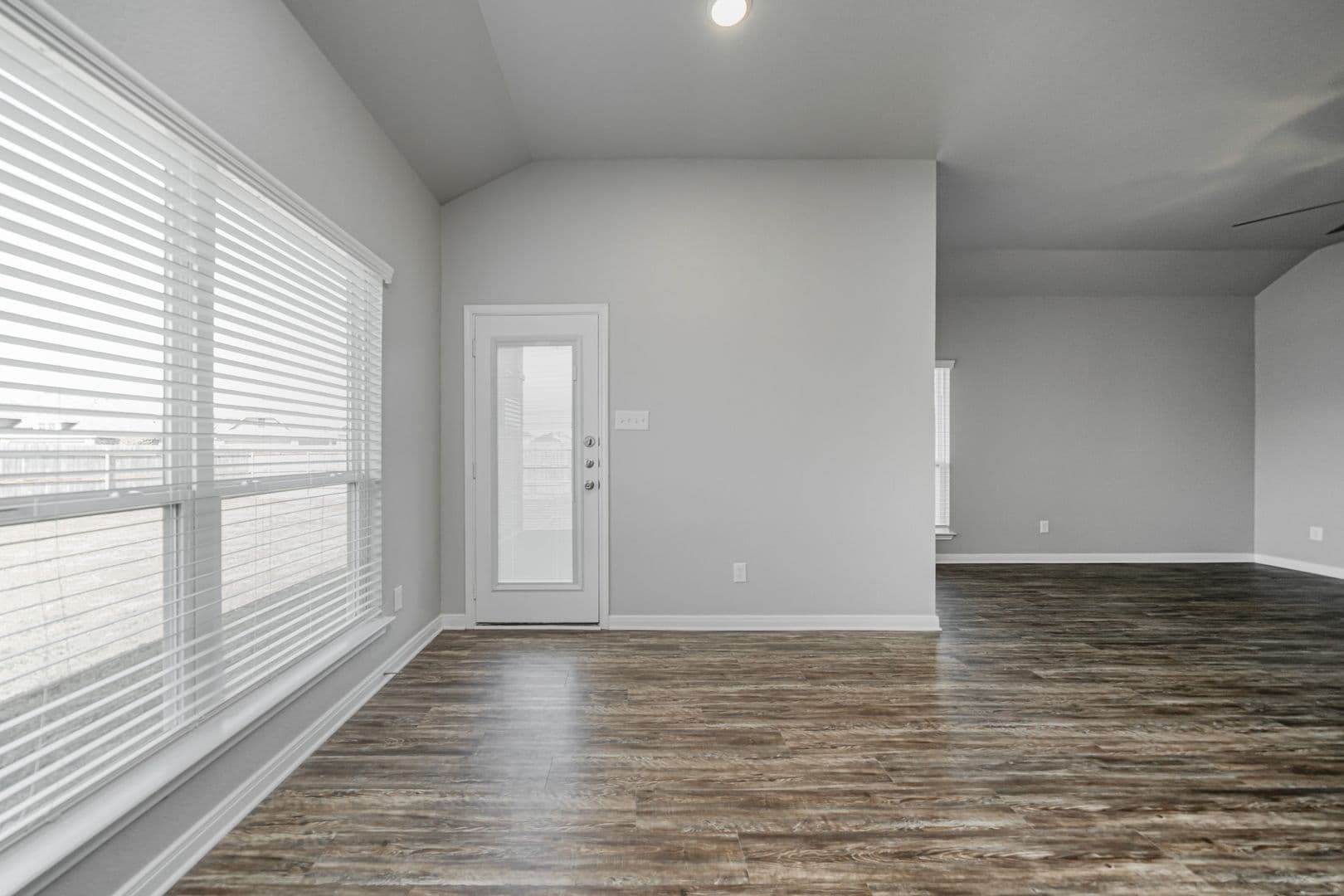 Bryan House: 1368 Kingsgate Drive