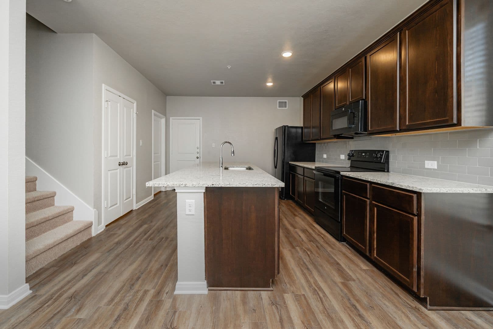 Bryan Townhome: 4089 Cross Park Drive - 512