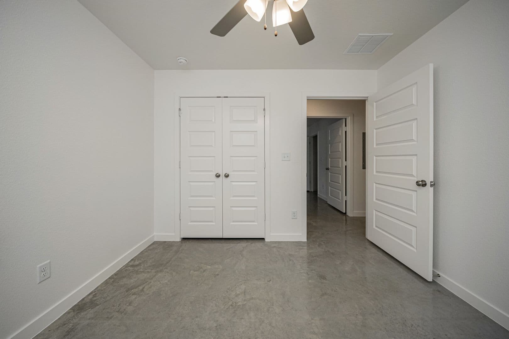 Bryan Townhome: 1250 Croft Ln