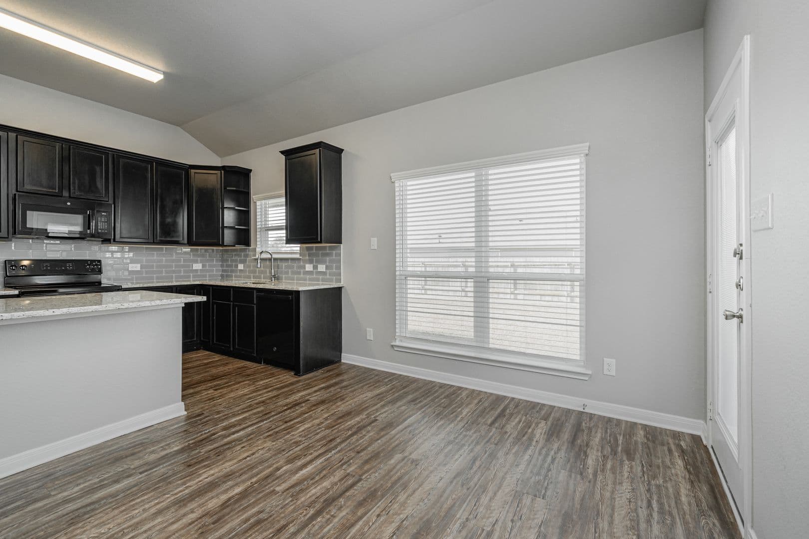 Bryan House: 1368 Kingsgate Drive