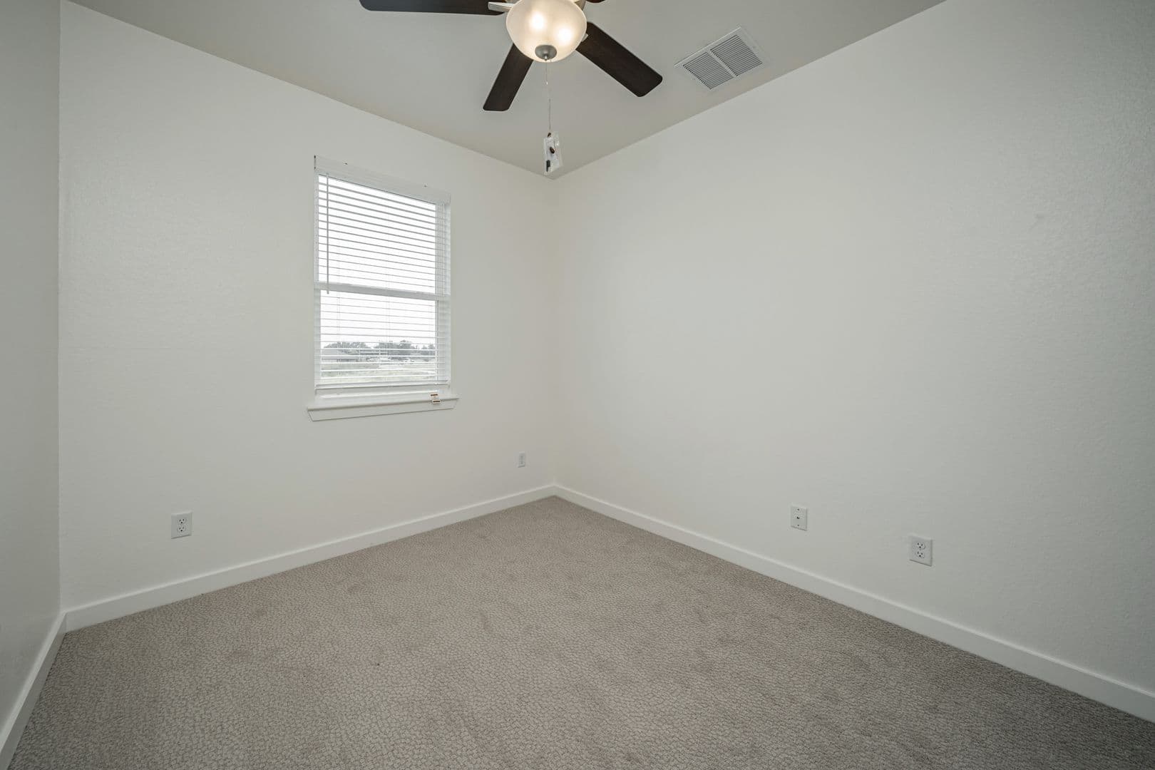 Temple House: 8468 Adelaide Dr