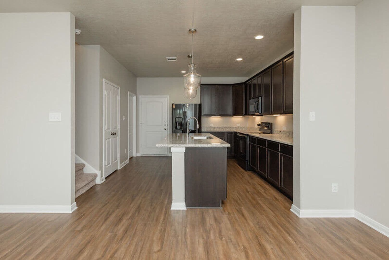 Bryan Townhome: 4089 Cross Park Drive #211