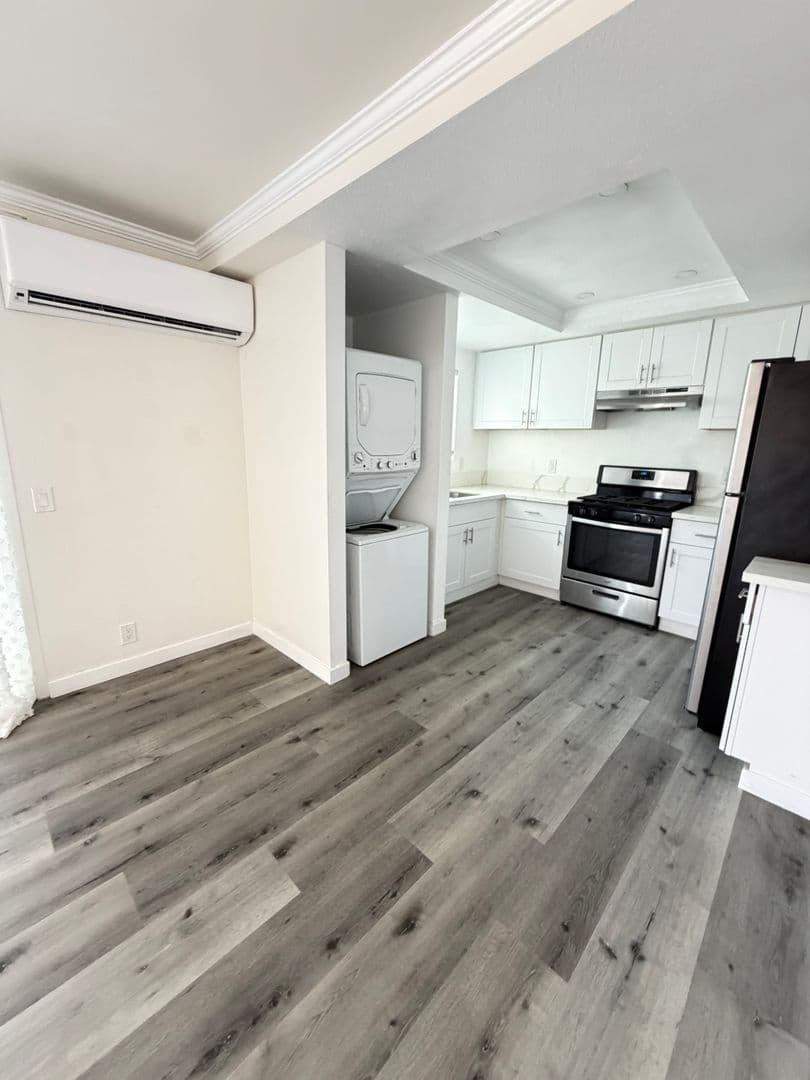 Chula Vista Condo: 311 Zenith St - Unit 04