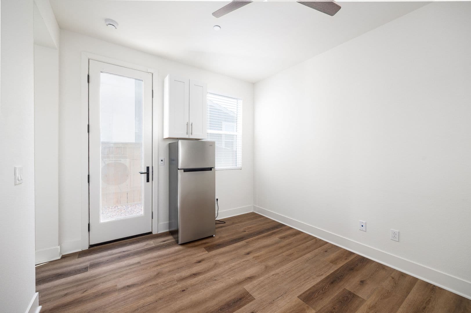 Chula Vista Condo: 2387 Calle Grandon (Bottom Bedroom)