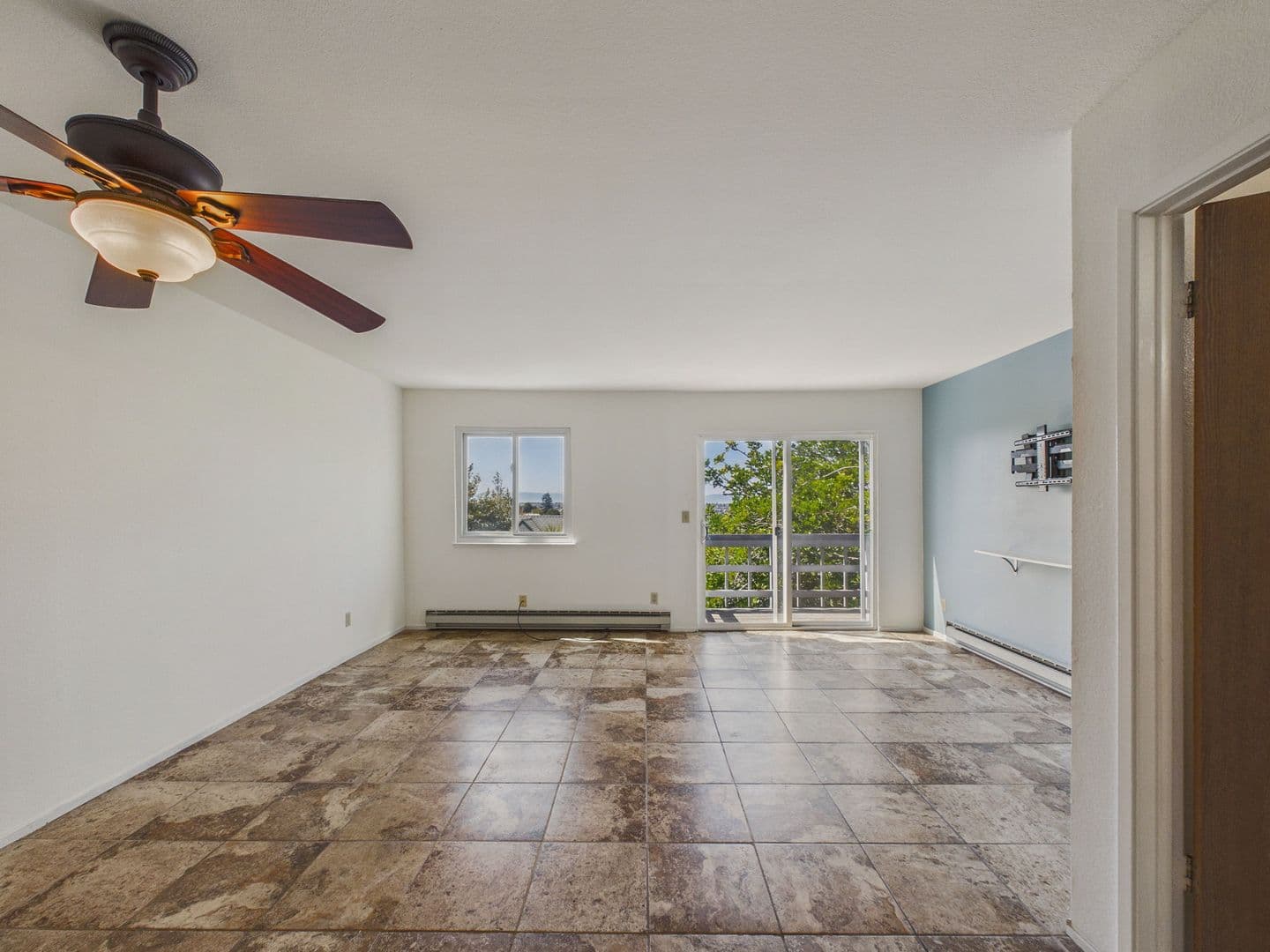 Oakland House: 2438 Frances St Unit 12