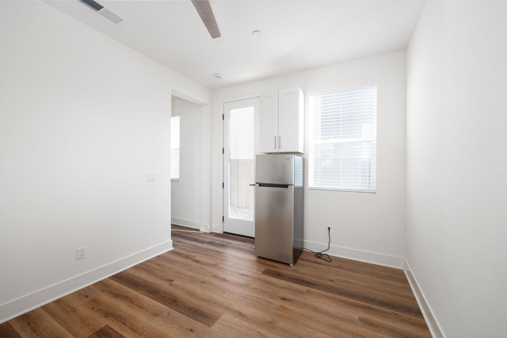 Chula Vista Condo: 2387 Calle Grandon (Bottom Bedroom)