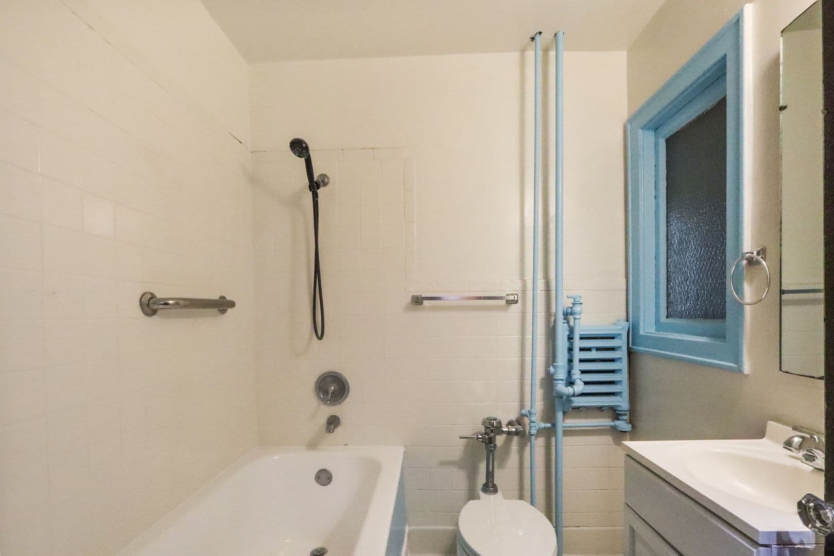 Long Beach Condo: 360 W Ocean Blvd Unit 706