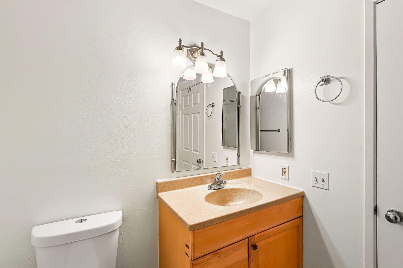 Santa Ana Condo: 3641 S Bear St Unit J