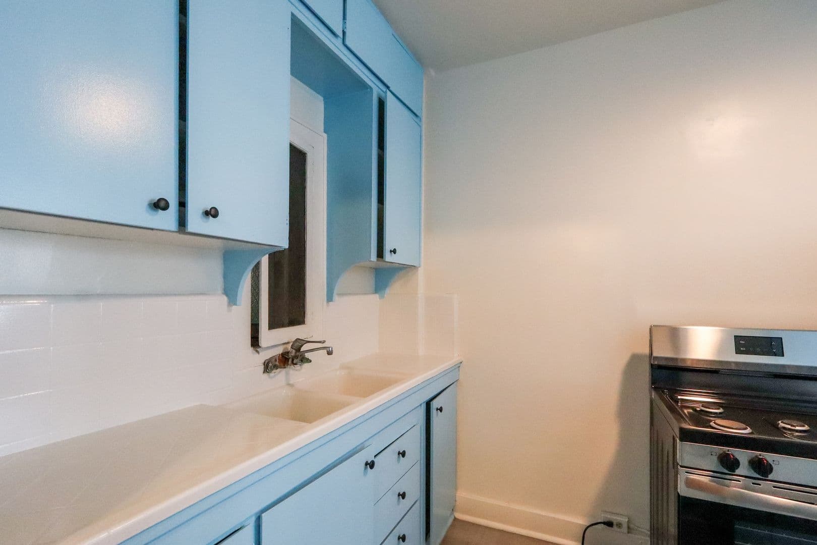 Long Beach Condo: 360 W Ocean Blvd Unit 706