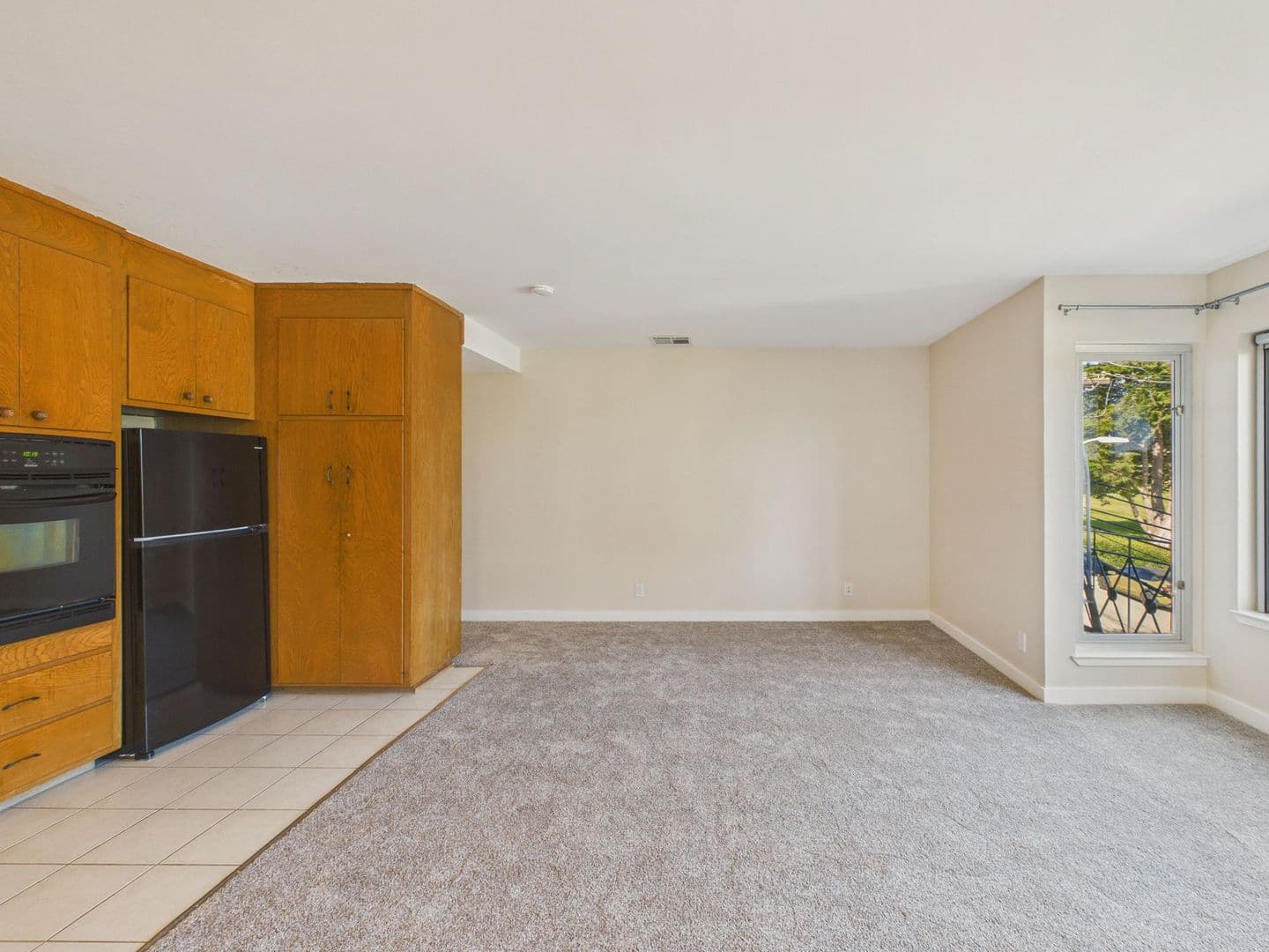 San Francisco House: 3333 Clement St, #4