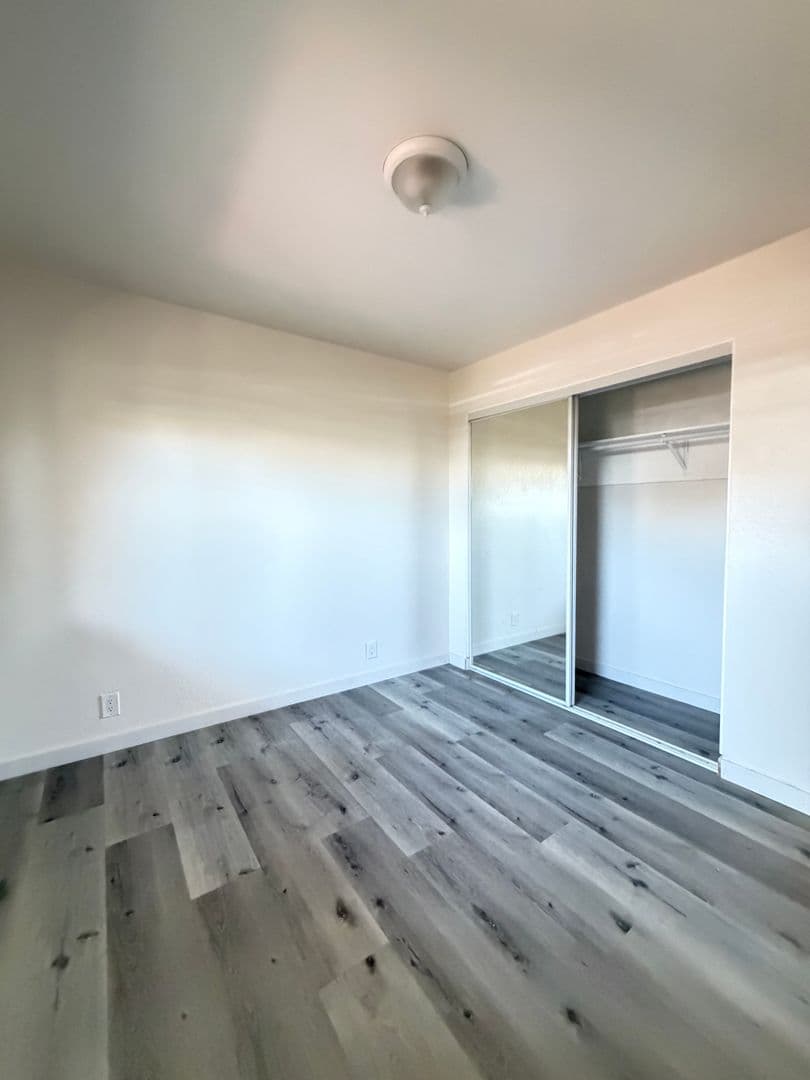 Chula Vista Condo: 311 Zenith St - Unit 04