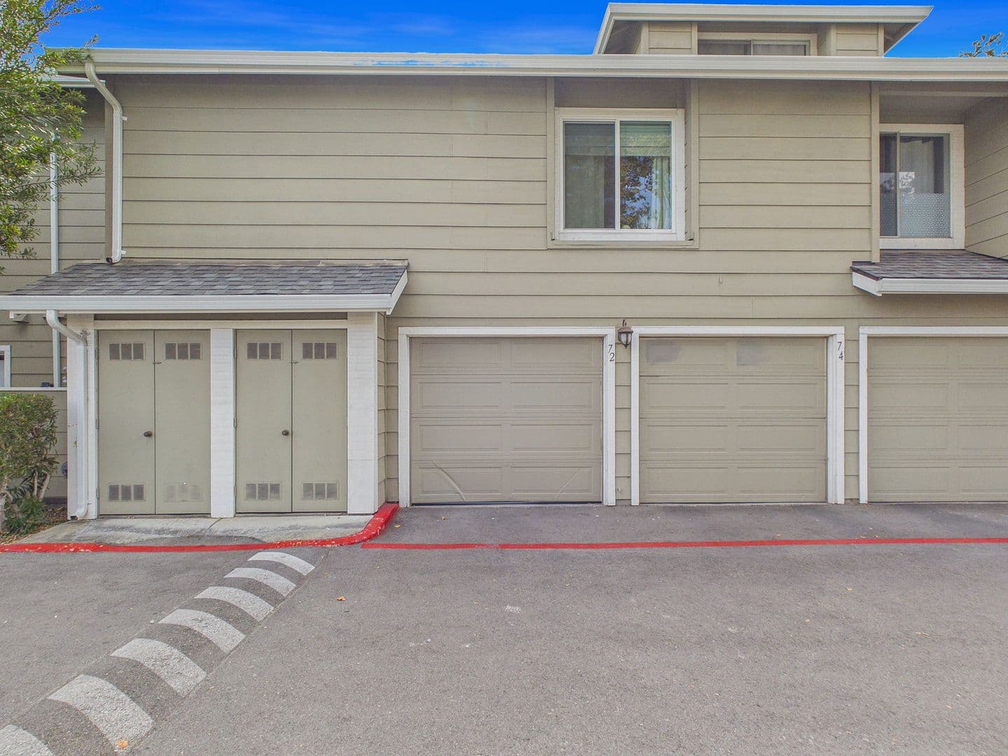 San Jose Condo: 72 Cherry Ridge Ln,