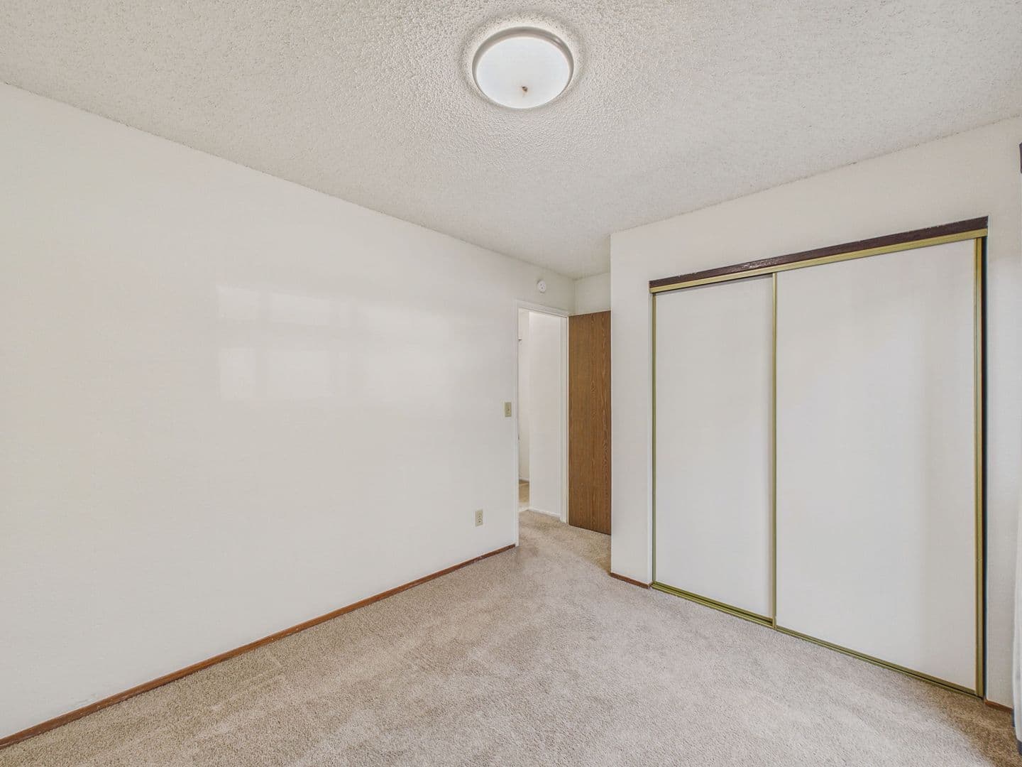 Oakland House: 2438 Frances St Unit 12