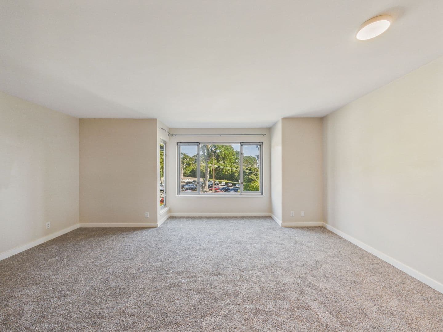San Francisco House: 3333 Clement St, #4