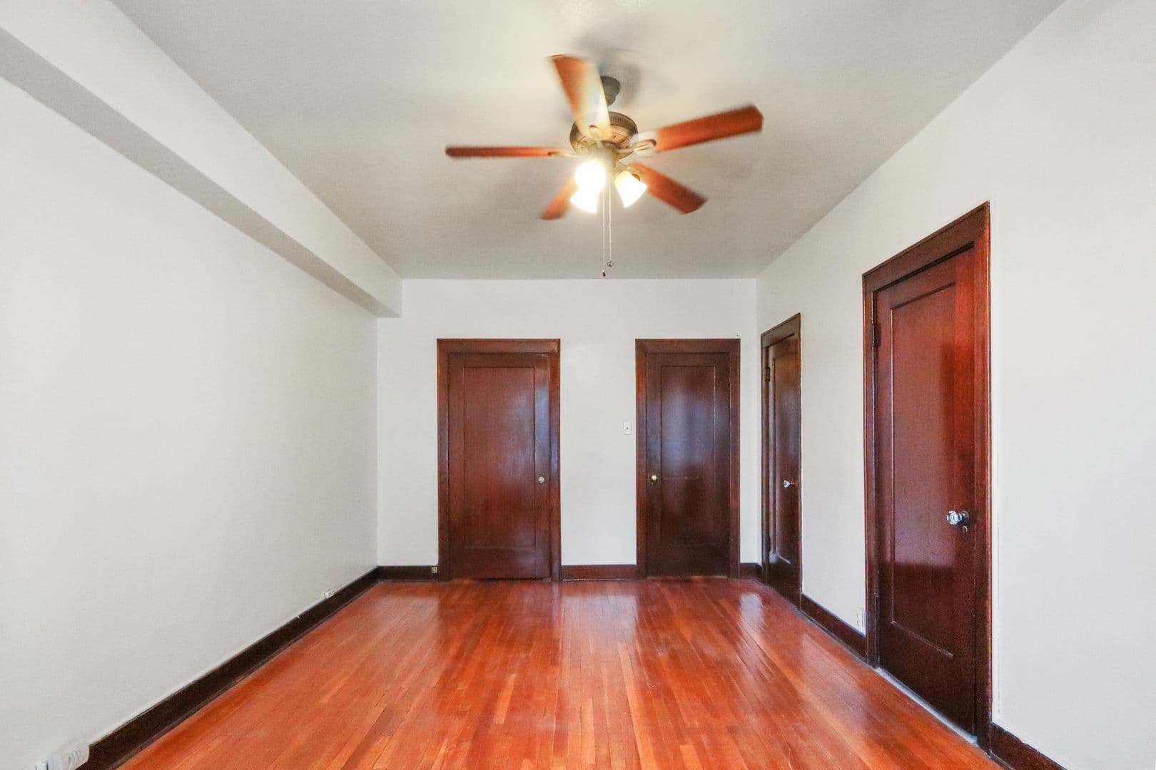 Long Beach Condo: 360 W Ocean Blvd Unit 706