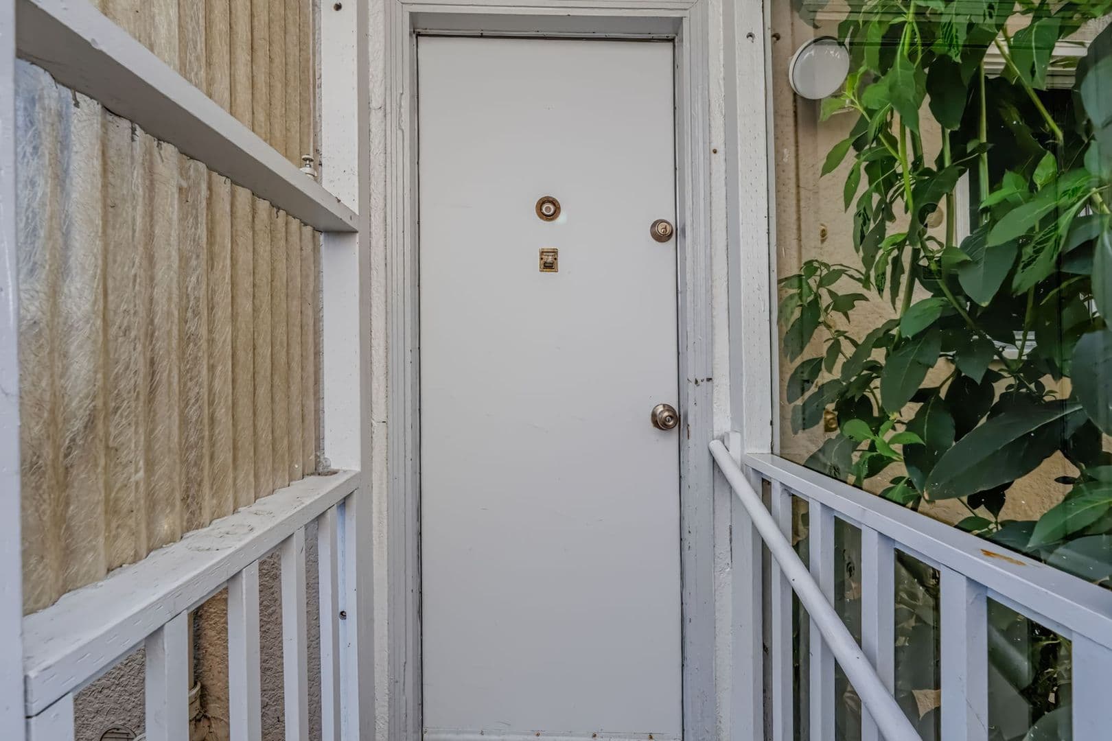 Daly City Apartment: 58 Vale St