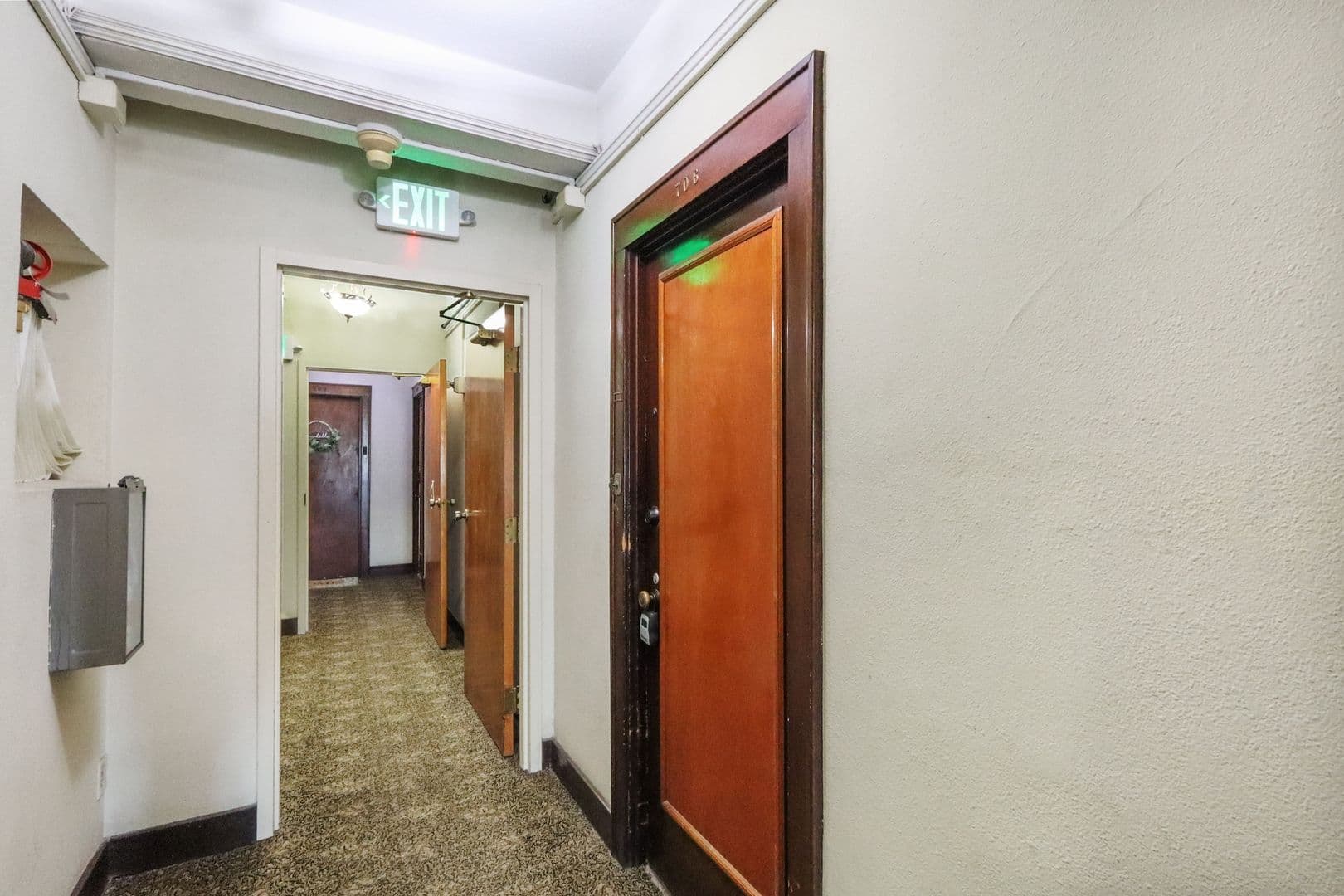 Long Beach Condo: 360 W Ocean Blvd Unit 706