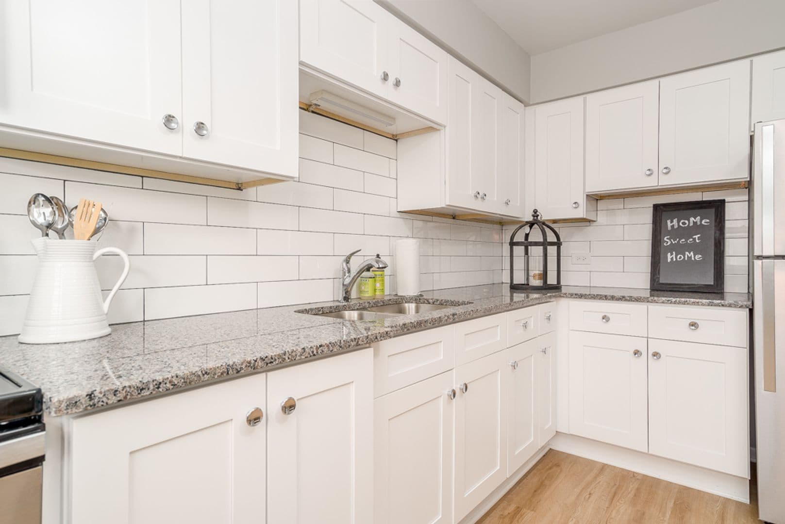 La Grange Apartment: 34-46 S. Kensington Ave.