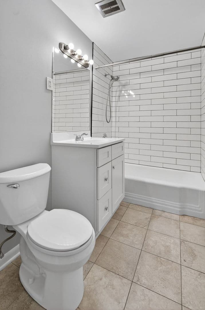 La Grange Apartment: 34-46 S. Kensington Ave.