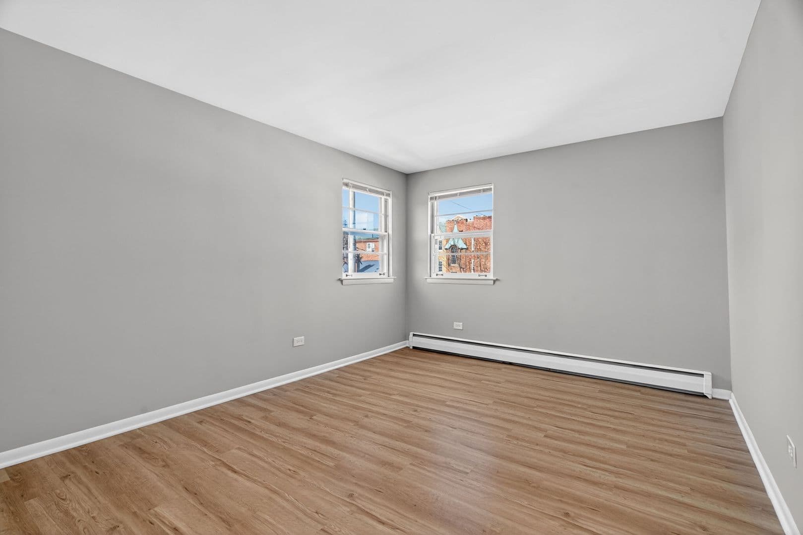 La Grange Apartment: 34-46 S. Kensington Ave.