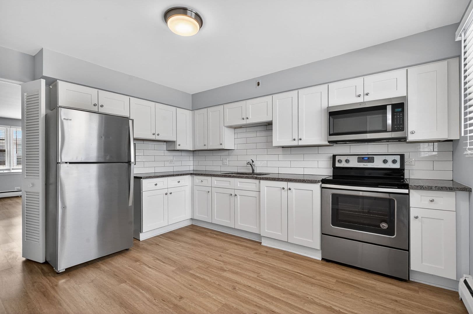 La Grange Apartment: 34-46 S. Kensington Ave.
