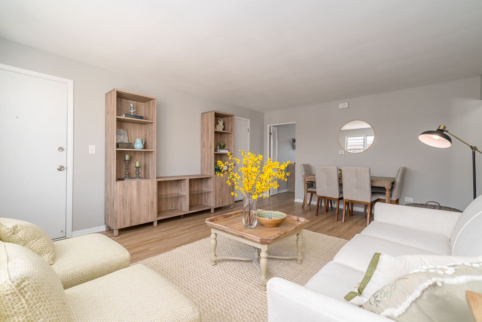 La Grange Apartment: 34-46 S. Kensington Ave.