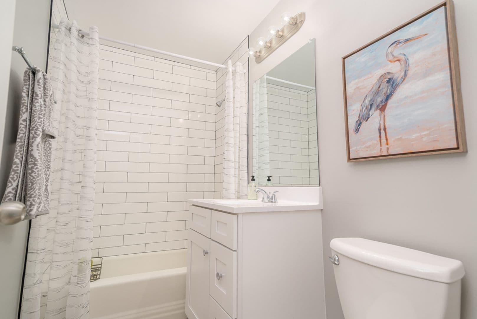 La Grange Apartment: 34-46 S. Kensington Ave.